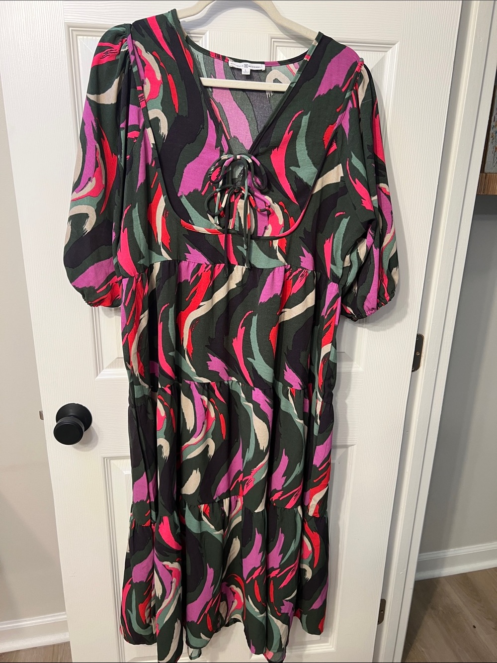 Abstract-Print Midi Dress with Tie Neck in Green & Pink